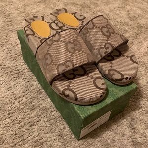 Gucci slides